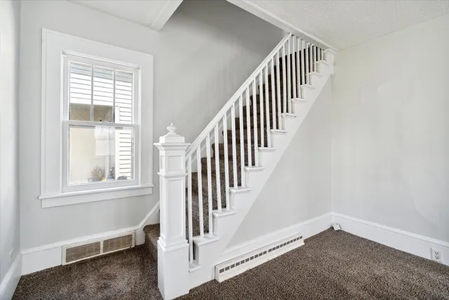 $124,900 | 619 North State Street, Jackson, MI 49202