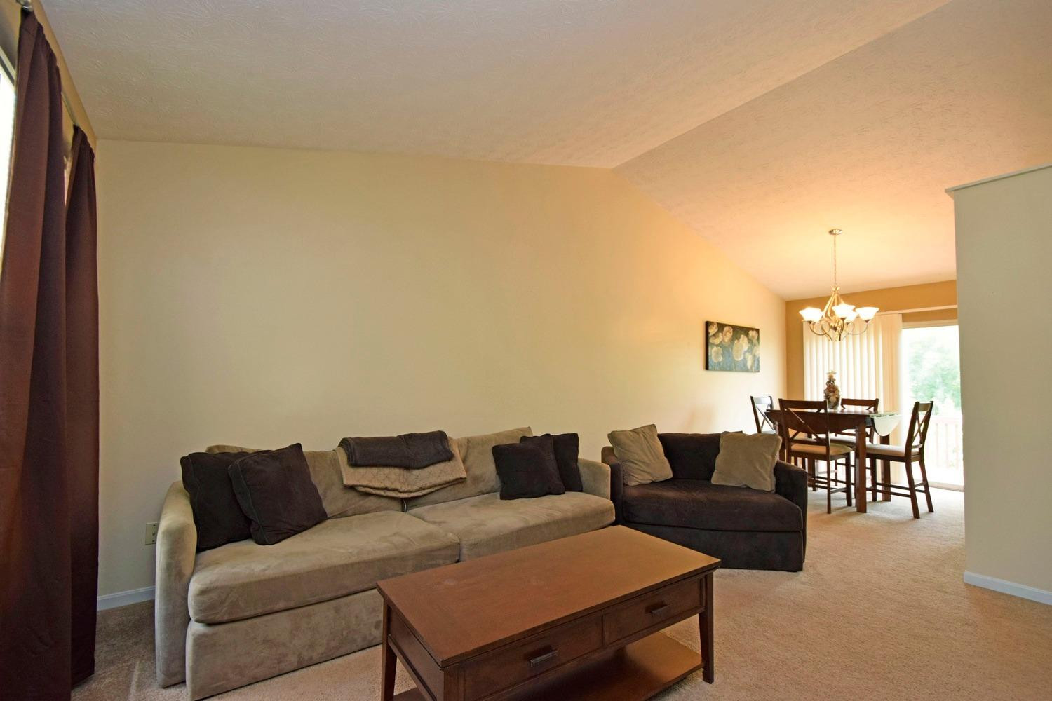 2728 Ridgecrest Lane Covington, KY 41017 - Photo 6 of 30