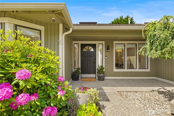 $1,460,000 | 14821 104th Avenue Northeast, Bothell, WA 98011
