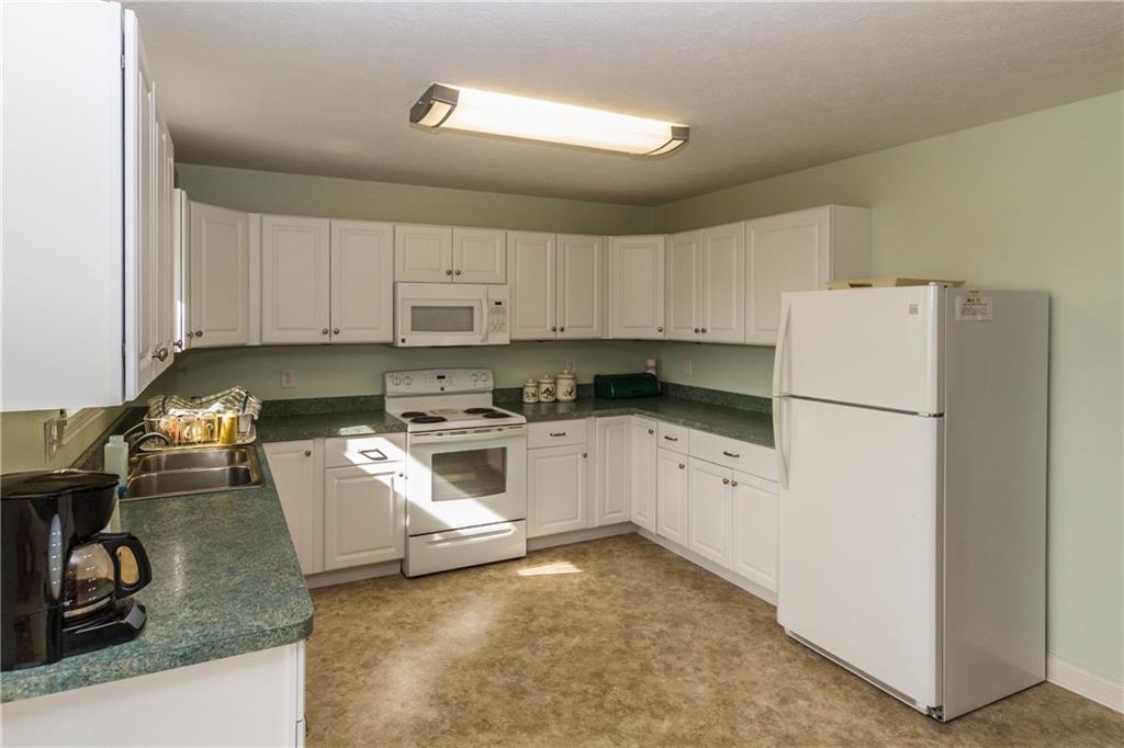 8100 South Mill Road Knightstown, IN 46148 - Photo 11 of 21