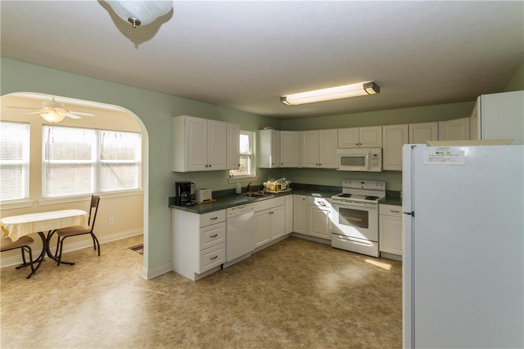 8100 South Mill Road Knightstown, IN 46148 - Photo 9 of 21