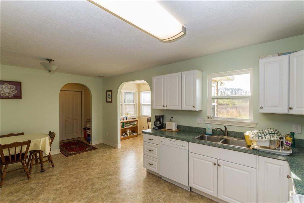 8100 South Mill Road Knightstown, IN 46148 - Photo 10 of 21