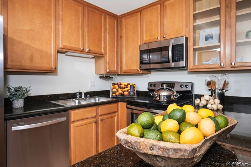 3030 Suncrest Drive, Unit 702 San Diego, CA 92108 - Photo 11 of 26