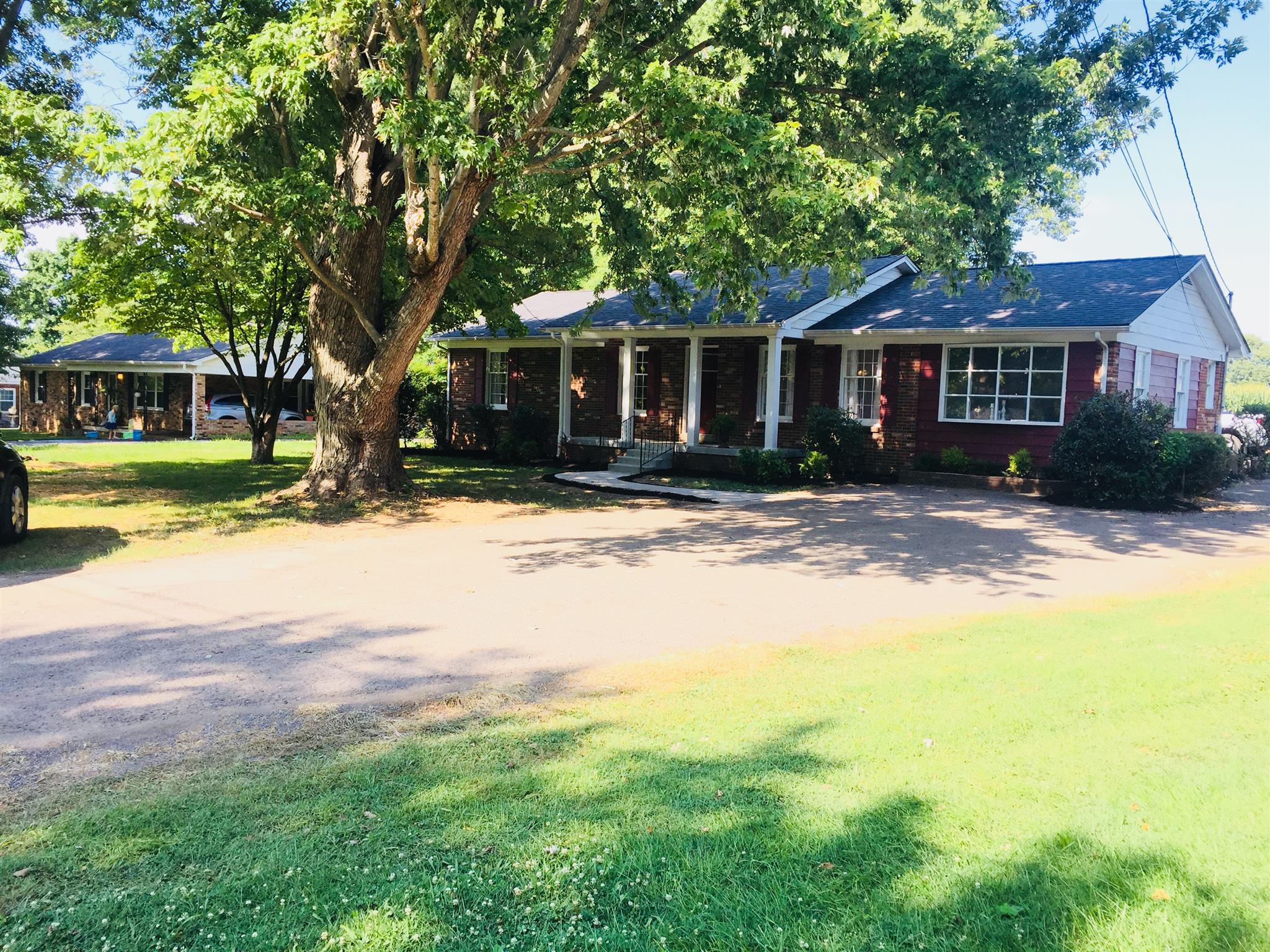 110 Riggs Avenue Portland, TN 37148 - Photo 6 of 26 Gallery Image 6