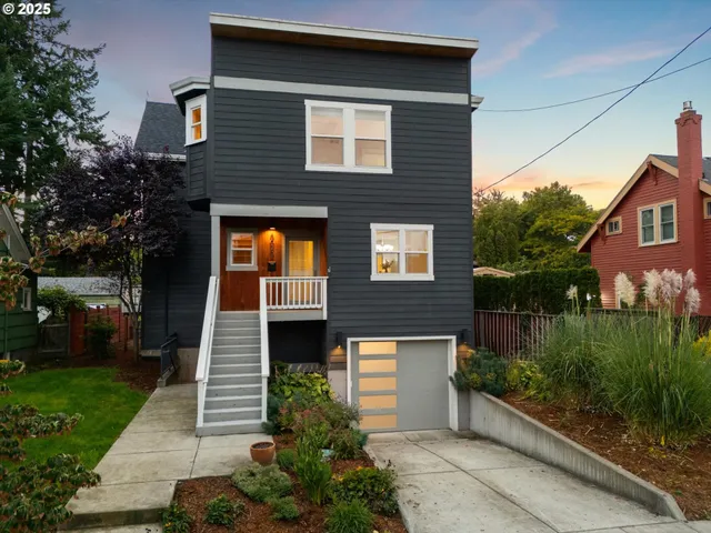 $999,000 | 8623 Southeast 11th Avenue, Portland, OR 97202