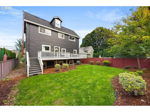 $999,000 | 8623 Southeast 11th Avenue, Portland, OR 97202