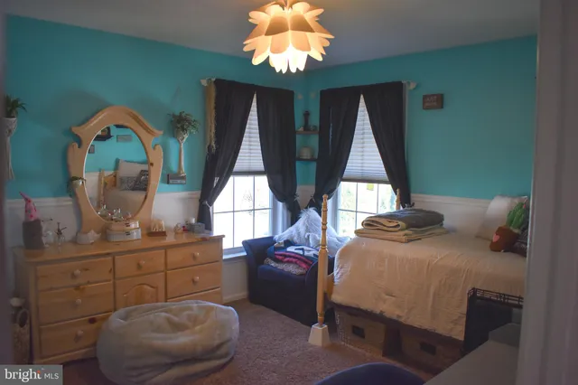 $789,900 | 72 Overlook Circle, Garnet Valley, PA 19060