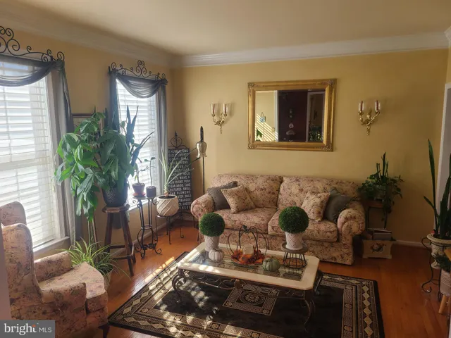 $789,900 | 72 Overlook Circle, Garnet Valley, PA 19060