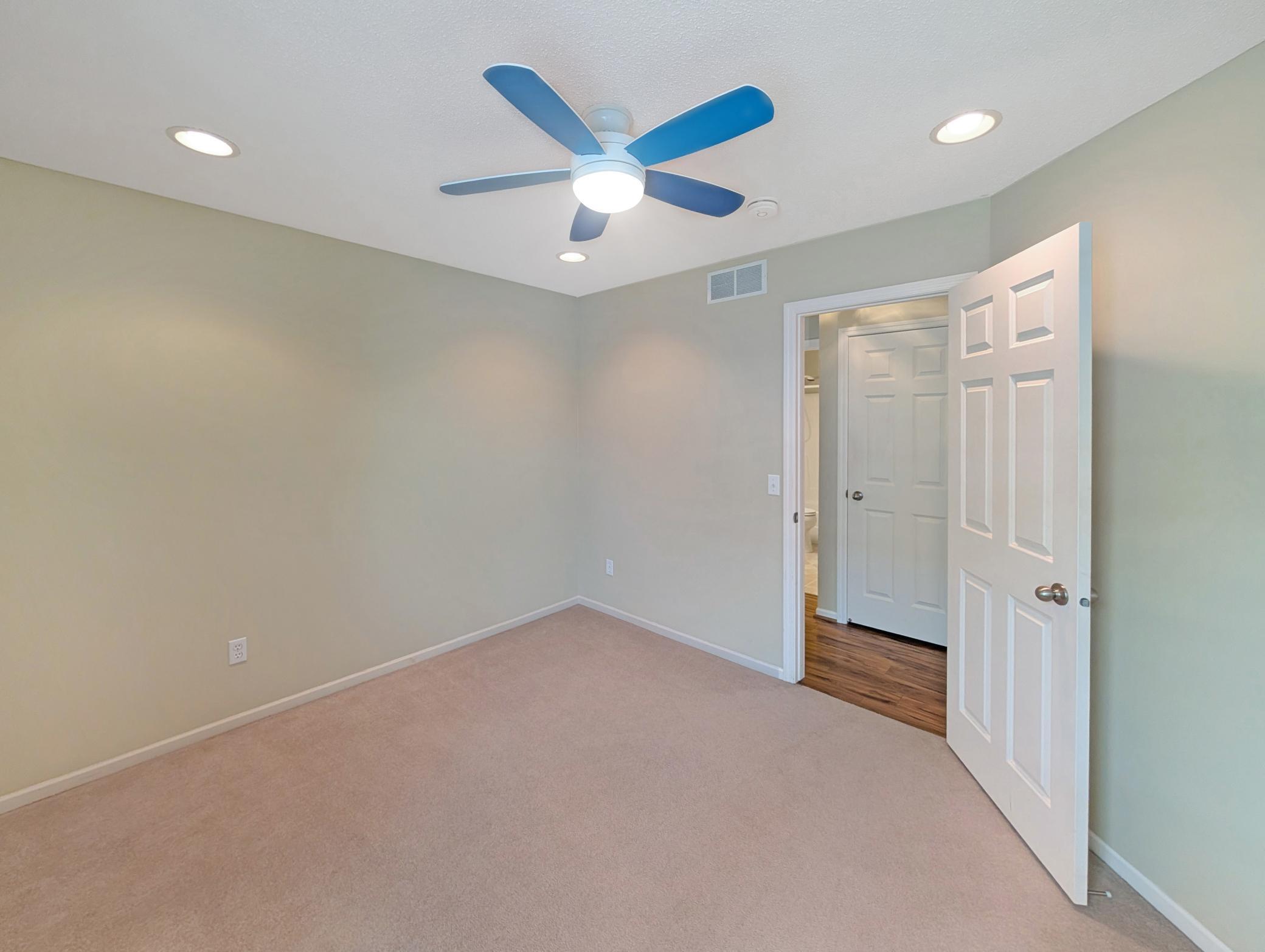 7472 Hampton Lane Shakopee, MN 55379 - Photo 21 of 33