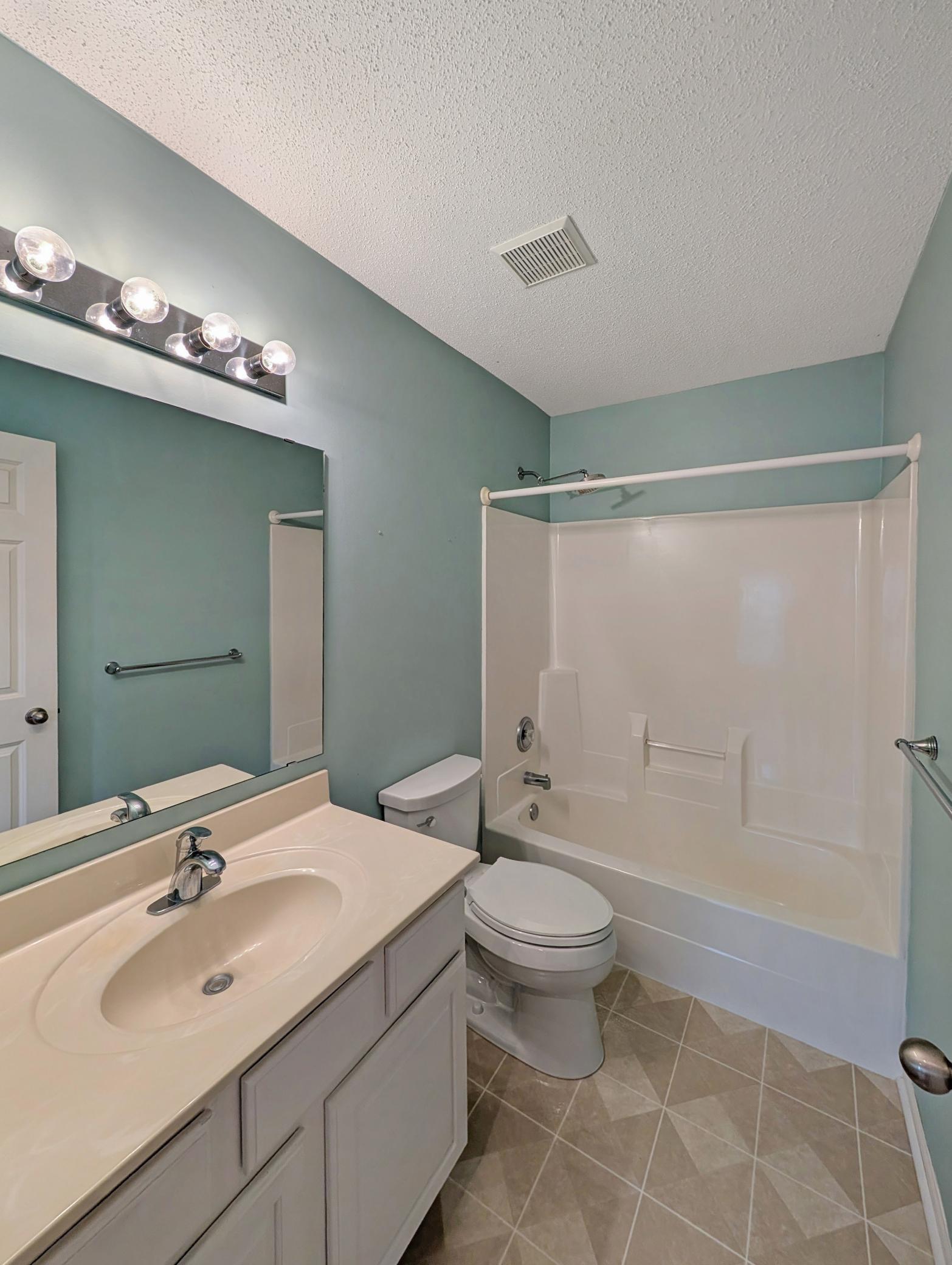 7472 Hampton Lane Shakopee, MN 55379 - Photo 22 of 33