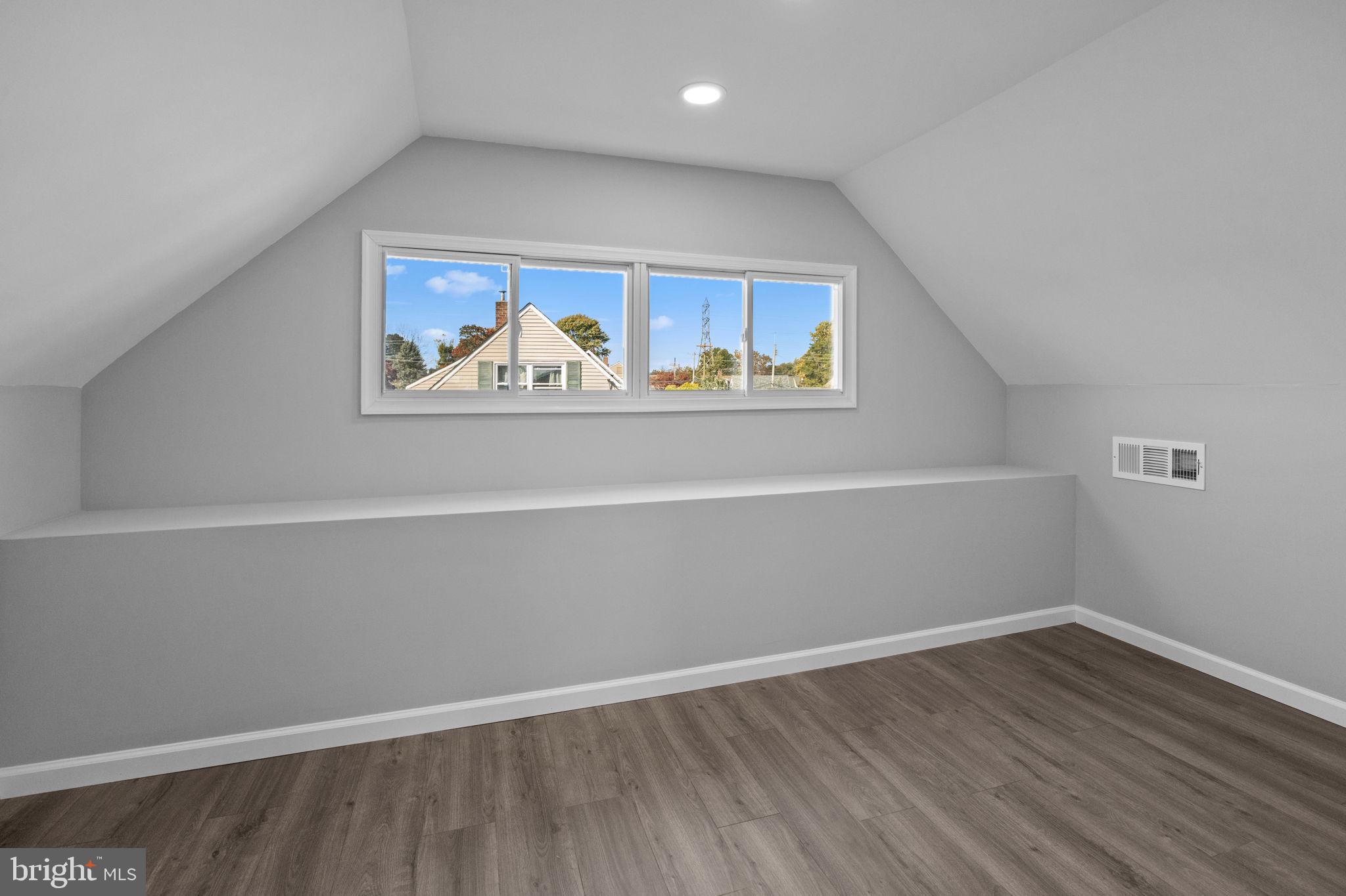 50 Greenbrier Road Levittown, PA 19057 - Photo 23 of 33 Gallery Image 23