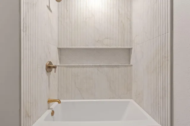 $1,190,000 | 6 Tide Water Drive, Biddeford, ME 04005