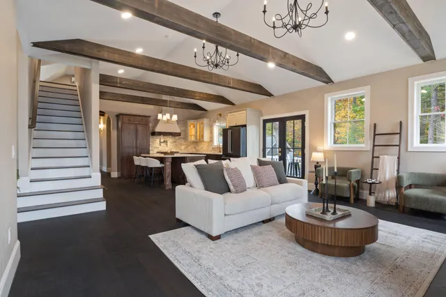 $1,190,000 | 6 Tide Water Drive, Biddeford, ME 04005