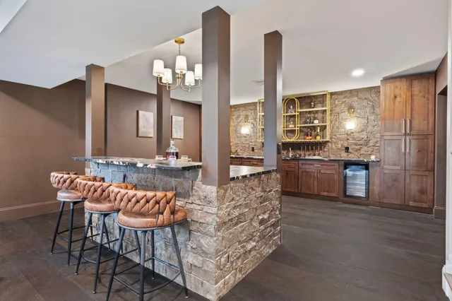 $1,190,000 | 6 Tide Water Drive, Biddeford, ME 04005