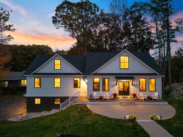 $1,190,000 | 6 Tide Water Drive, Biddeford, ME 04005