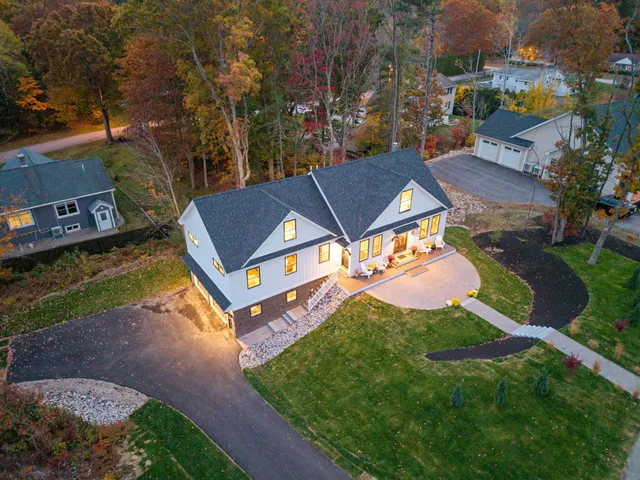 $1,190,000 | 6 Tide Water Drive, Biddeford, ME 04005