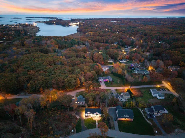 $1,150,000 | 6 Tide Water Drive, Biddeford, ME 04005