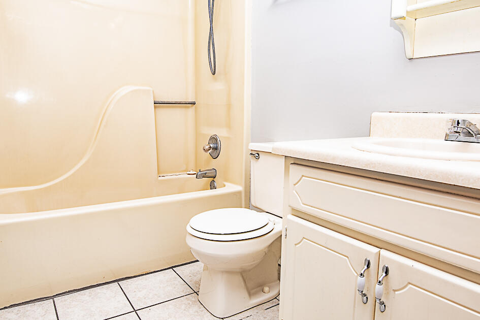 116 Walker Circle West Crestview, FL 32539 - Photo 16 of 20 a bathroom with a sink a toilet and shower