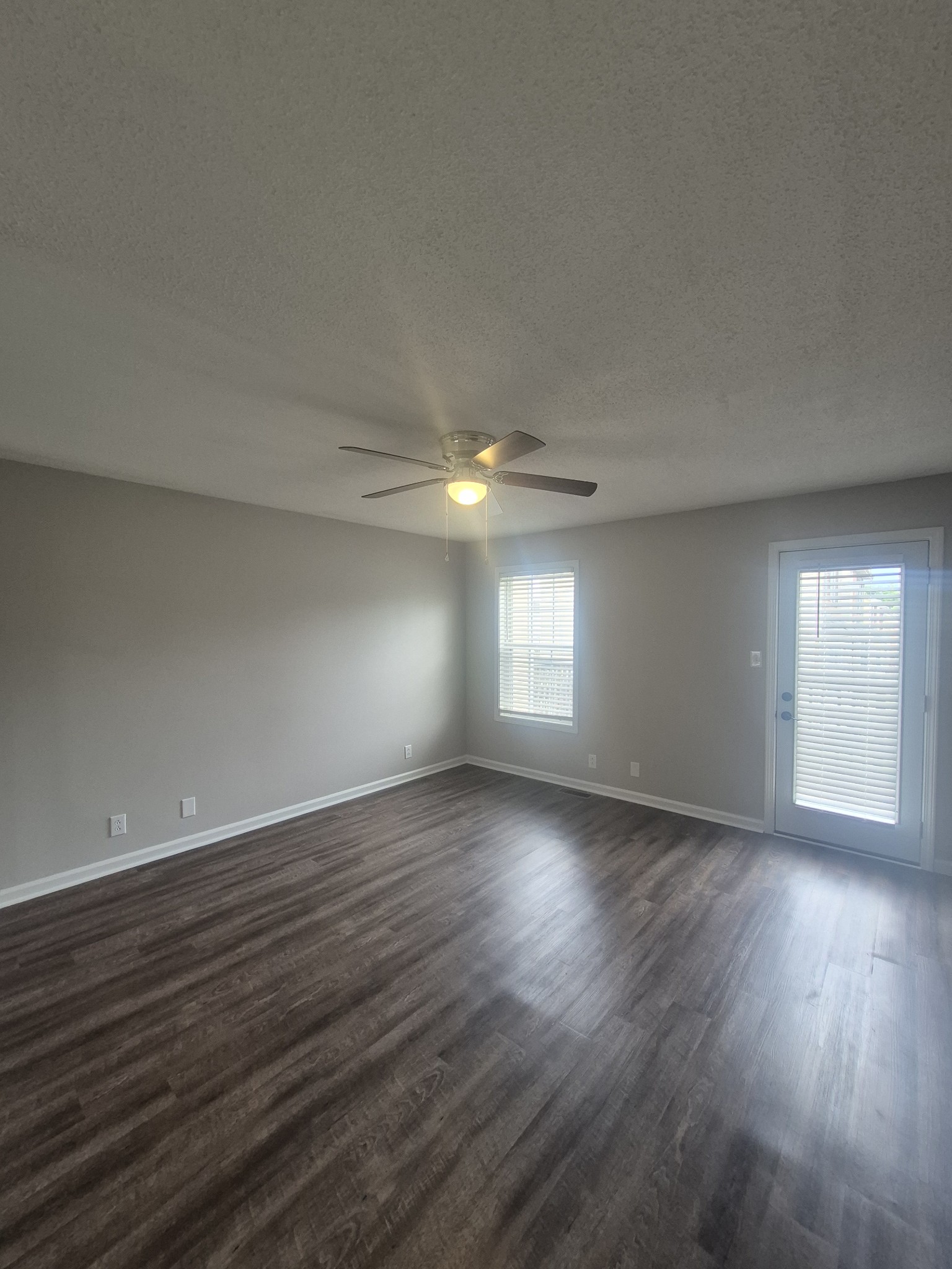 202 Tree Line Drive Oak Grove, KY 42262 - Photo 4 of 15