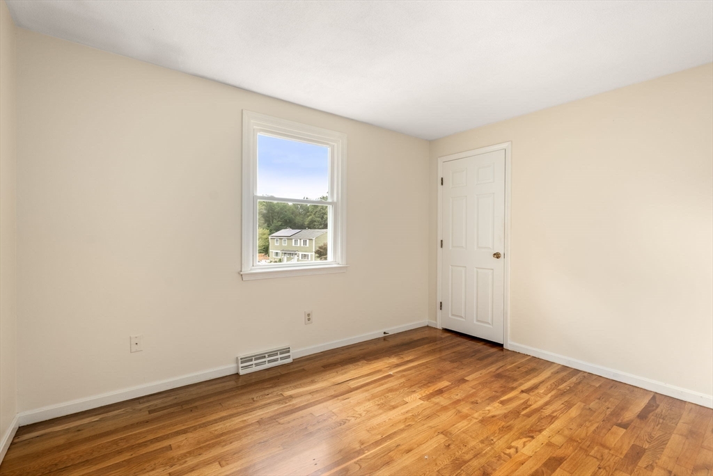 5 Old Central Turnpike Framingham, MA 01702 - Photo 27 of 32 an empty room with a window