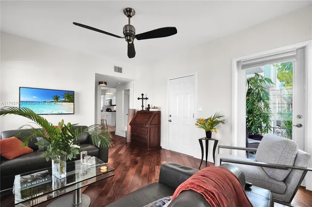 $399,000 | 349 Meridian Avenue, Unit B207, Miami Beach, FL 33139