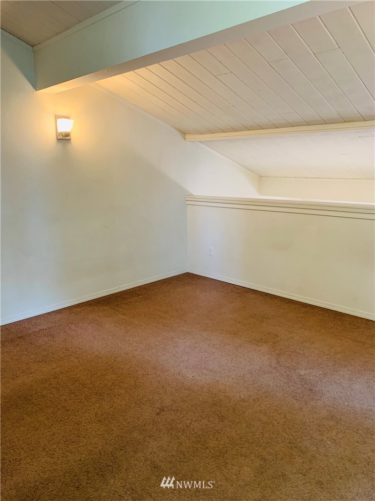 17817 Overlake Court Southeast Yelm, WA 98597 - Photo 14 of 21