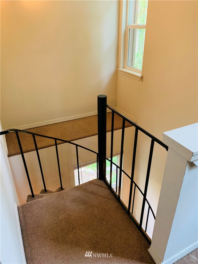 17817 Overlake Court Southeast Yelm, WA 98597 - Photo 10 of 21