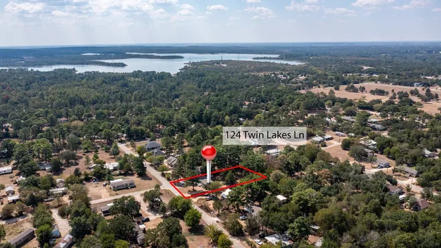 $305,000 | 124 Twin Lakes Lane, Unit A, Bastrop, TX 78602