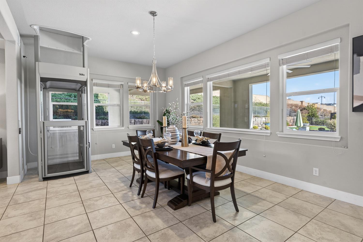 812 Fallen Log Court Rocklin, CA 95765 - Photo 11 of 89