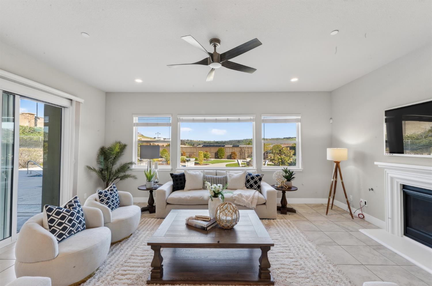 812 Fallen Log Court Rocklin, CA 95765 - Photo 18 of 89