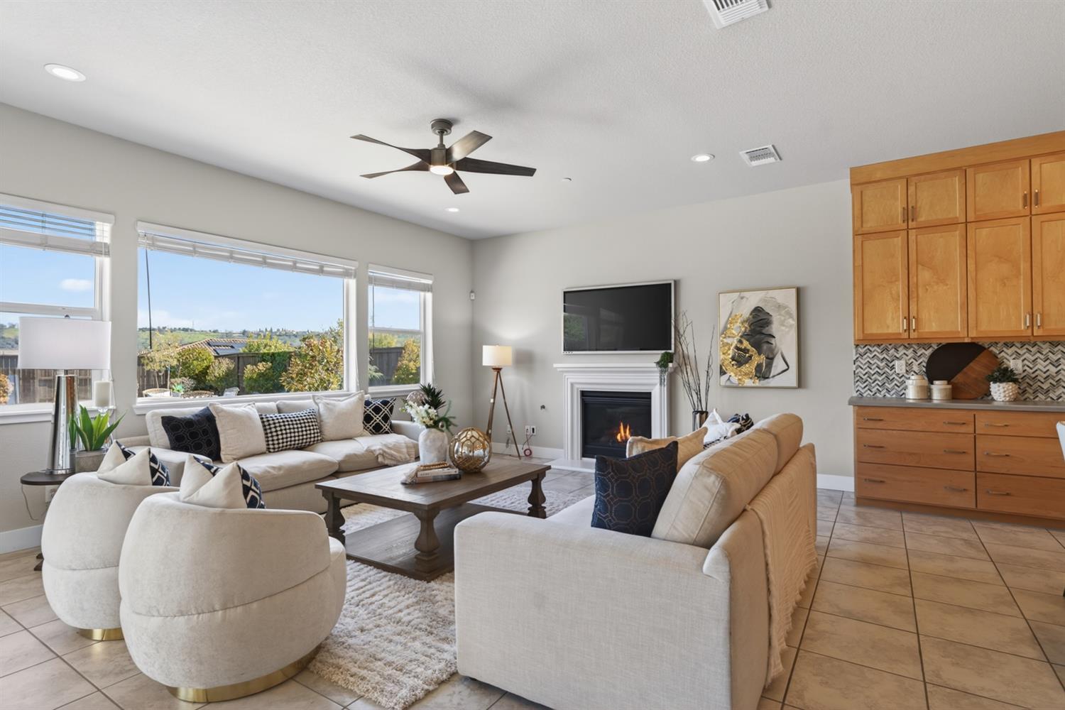 812 Fallen Log Court Rocklin, CA 95765 - Photo 20 of 89