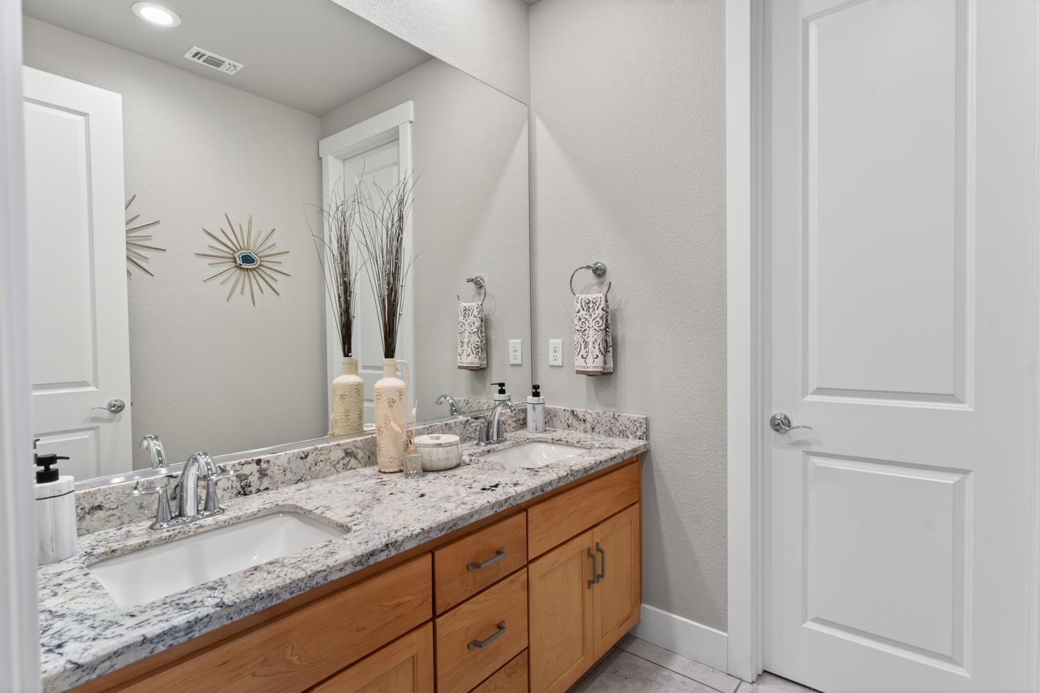 812 Fallen Log Court Rocklin, CA 95765 - Photo 46 of 89