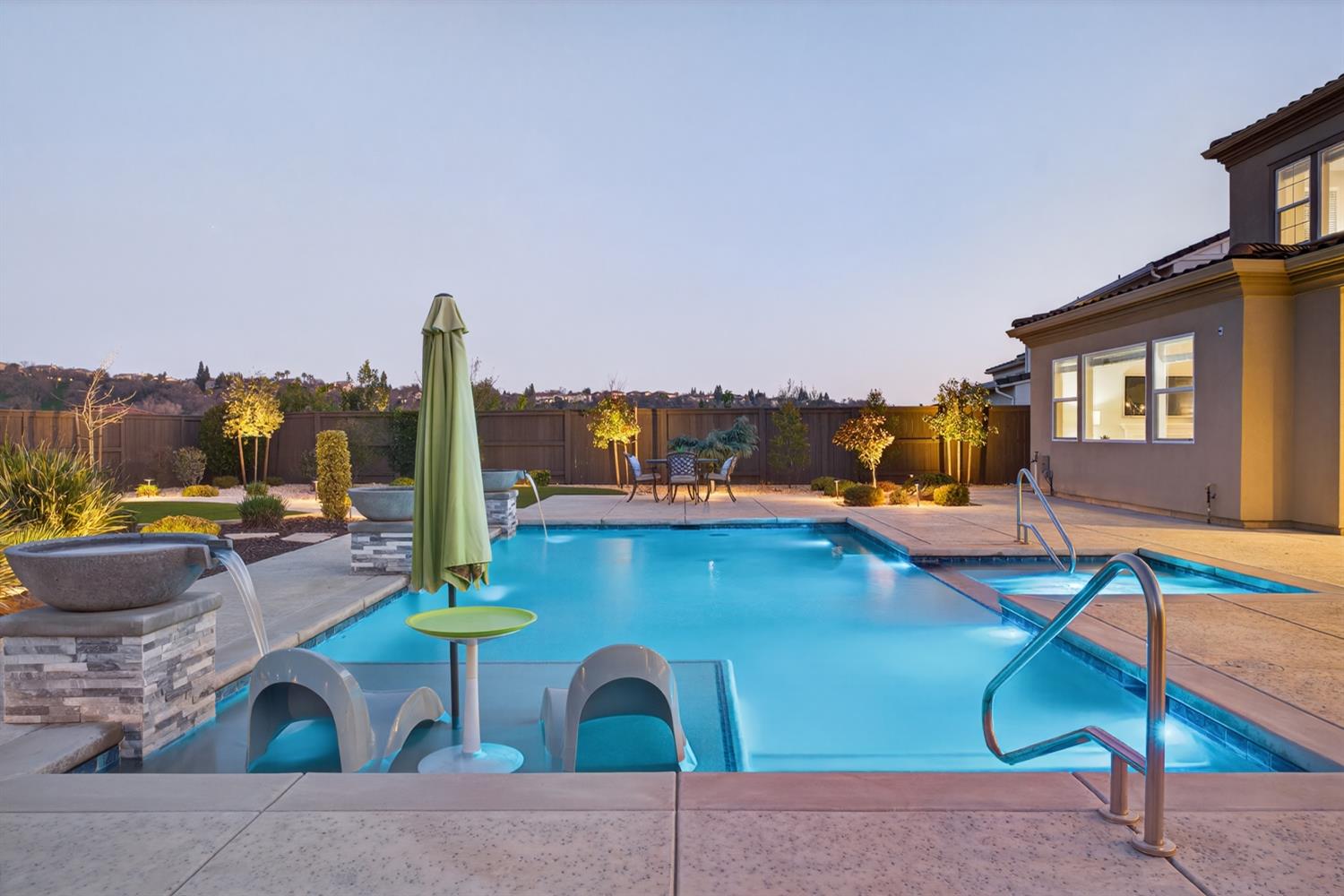 812 Fallen Log Court Rocklin, CA 95765 - Photo 5 of 89