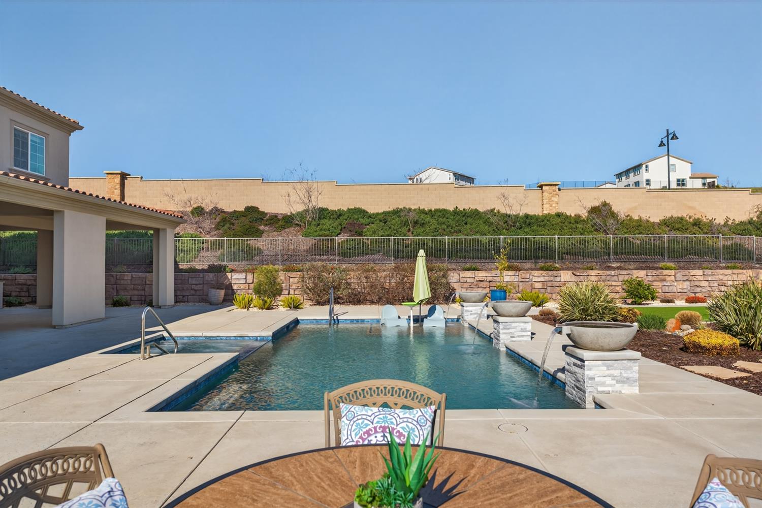 812 Fallen Log Court Rocklin, CA 95765 - Photo 59 of 89