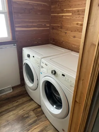 $165,000 | 2129 Sunset Drive, Freeport, IL 61032