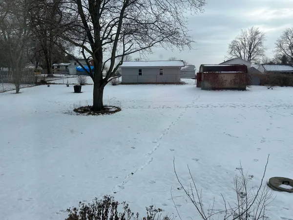 $165,000 | 2129 Sunset Drive, Freeport, IL 61032