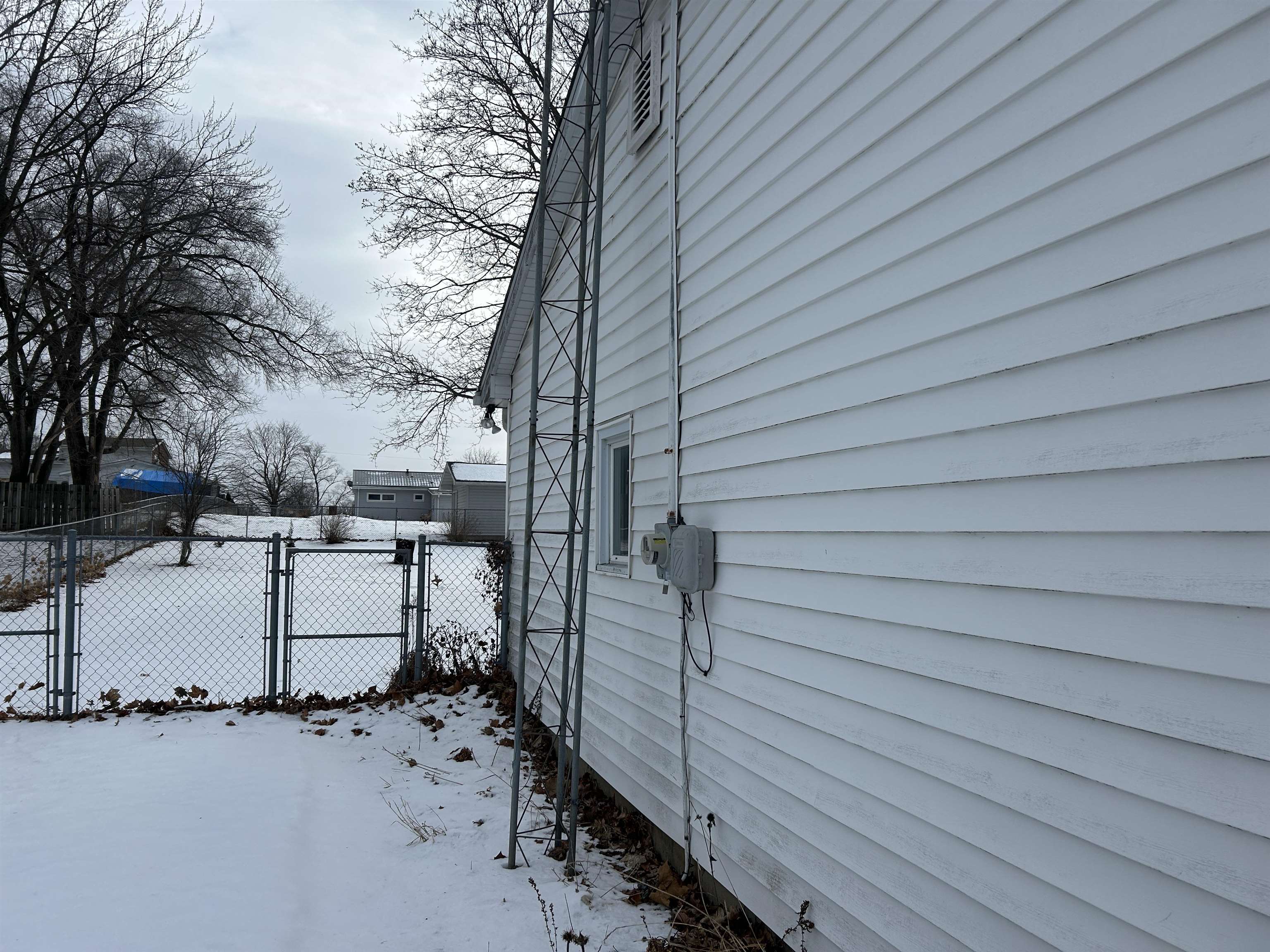 2129 Sunset Drive Freeport, IL 61032 - Photo 16 of 17