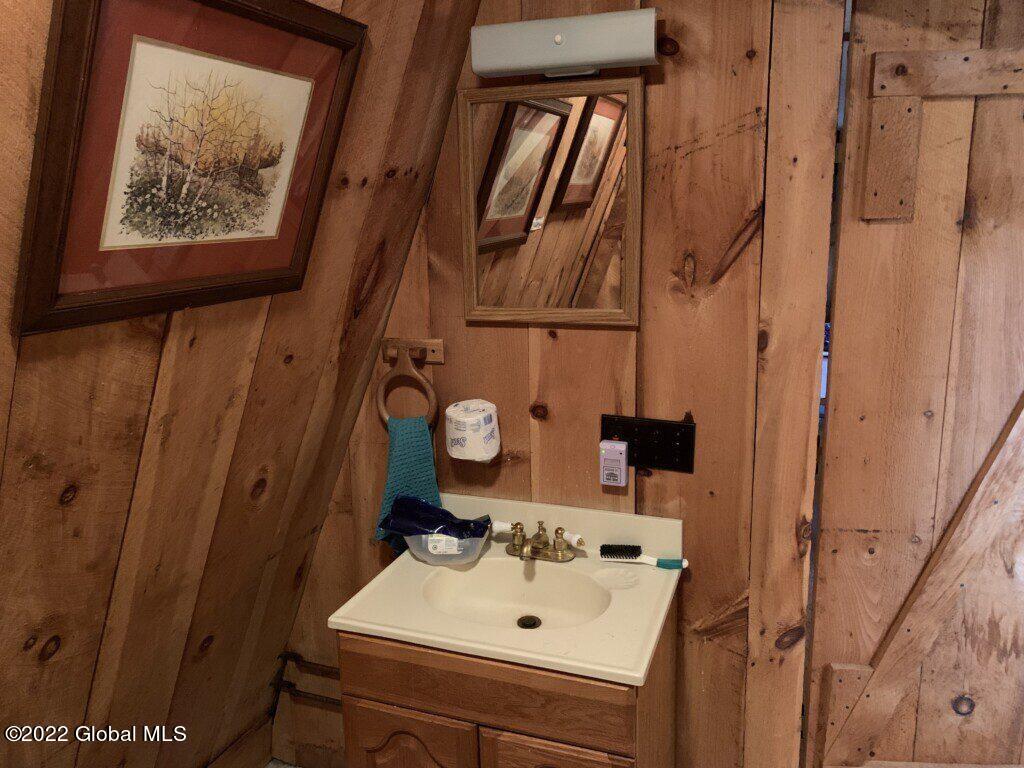 10 Taghkanic Ny 12504 Taghkanic, NY 12521 - Photo 43 of 48 Ciregna43