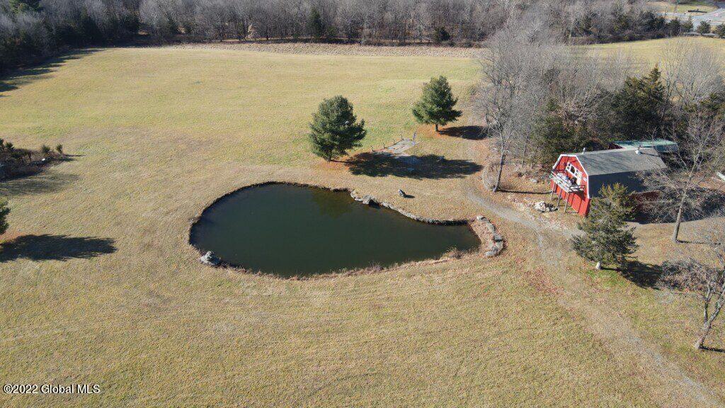 10 Taghkanic Ny 12504 Taghkanic, NY 12521 - Photo 5 of 48 Ciregna4