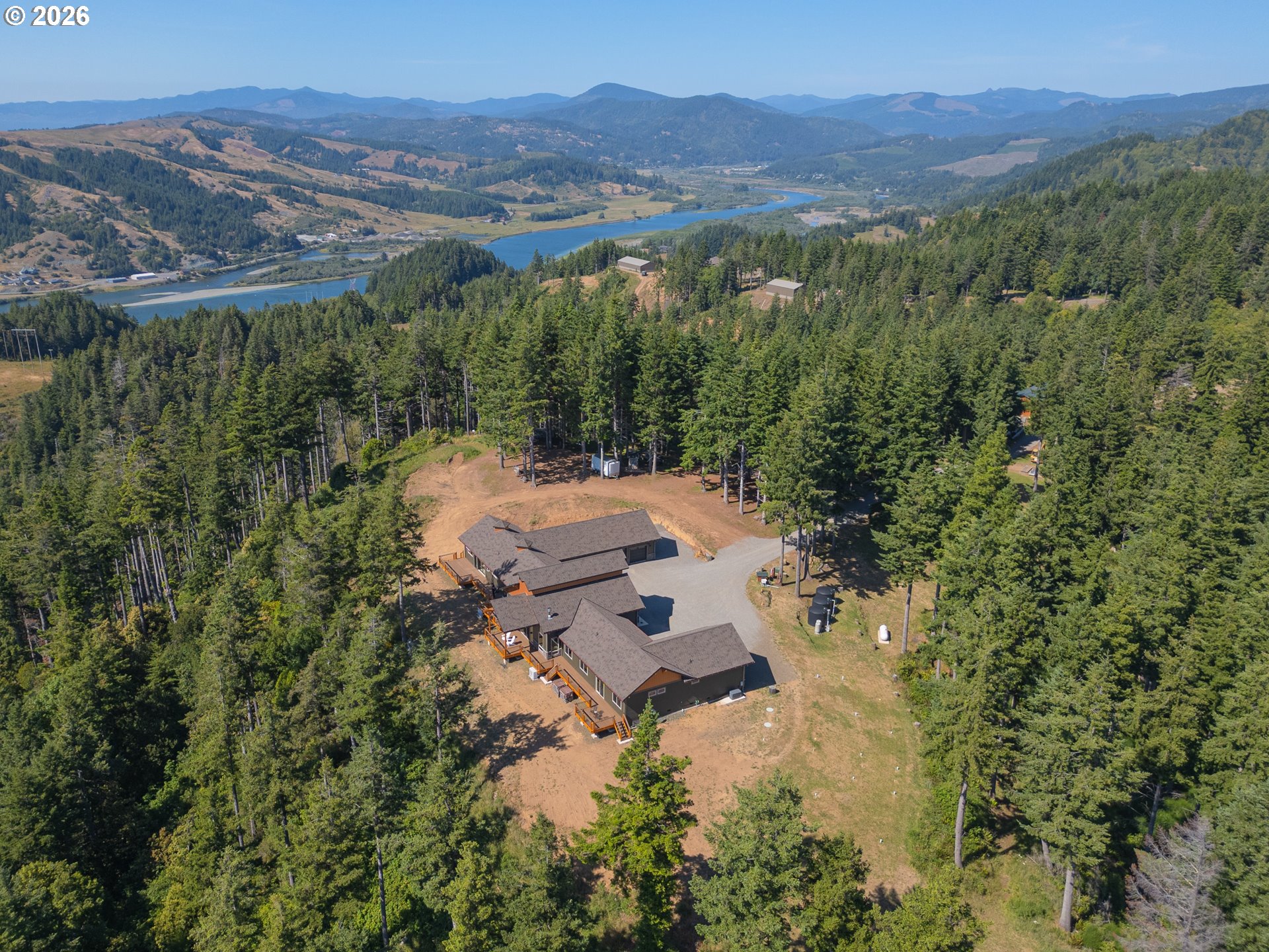 94840 Grizzly Mountain Road Gold Beach, OR 97444 - Photo 45 of 48