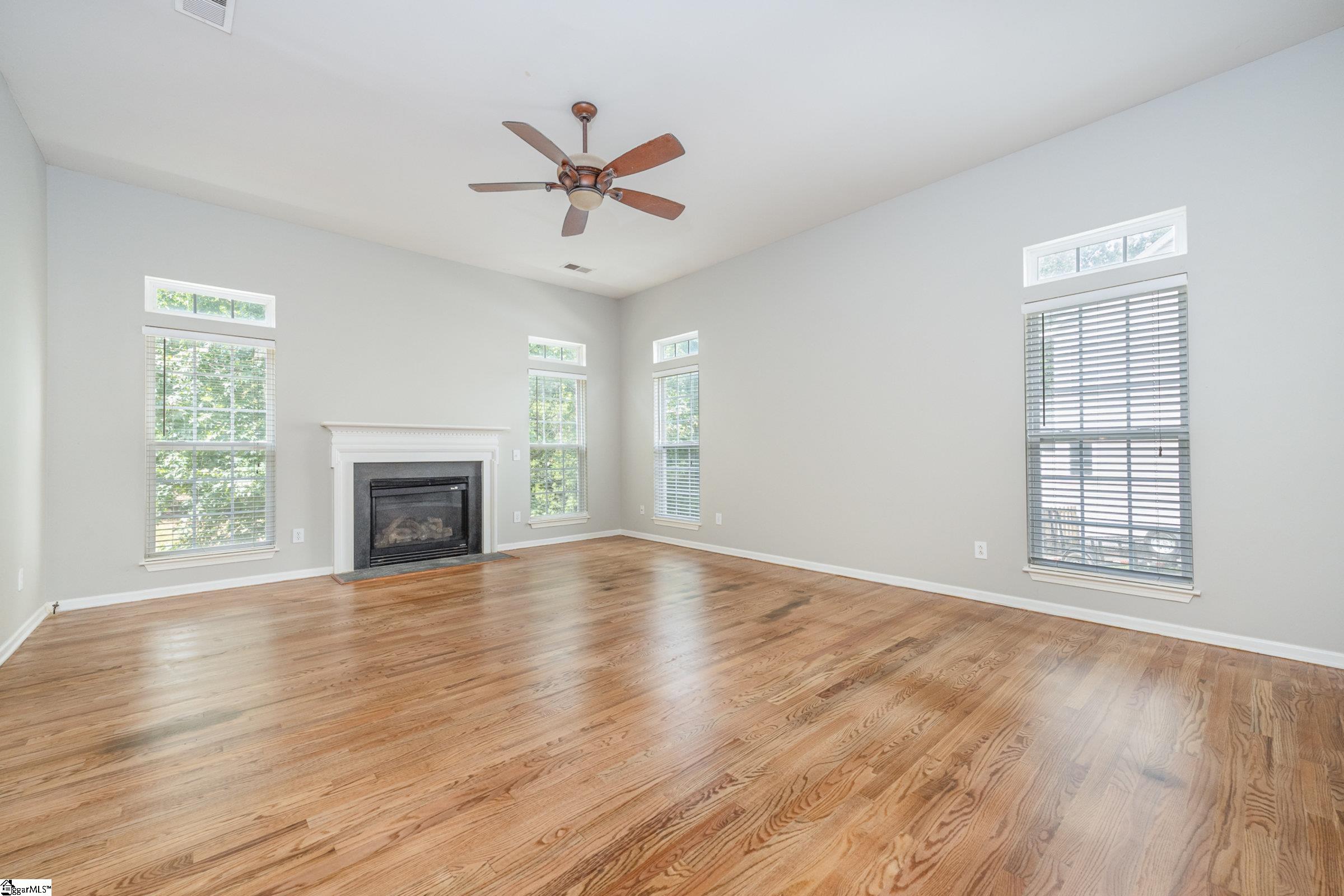 135 Hartwick Lane Fountain Inn, SC 29644 - Photo 6 of 36