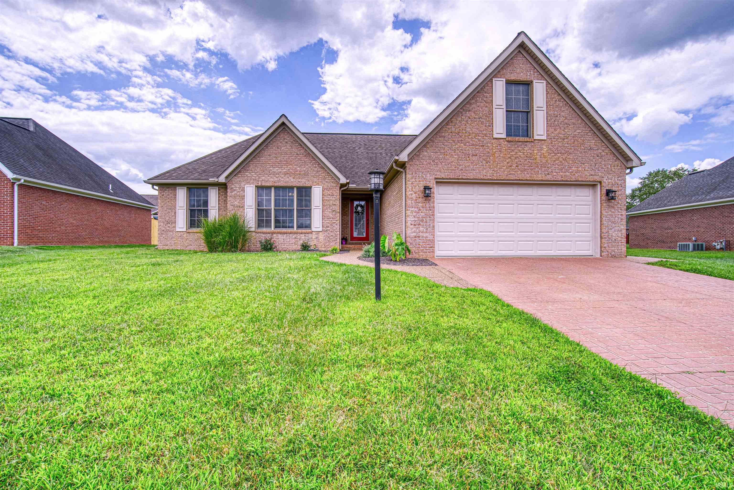13130 Benson Drive Evansville, IN 47725 - Photo 1 of 21
