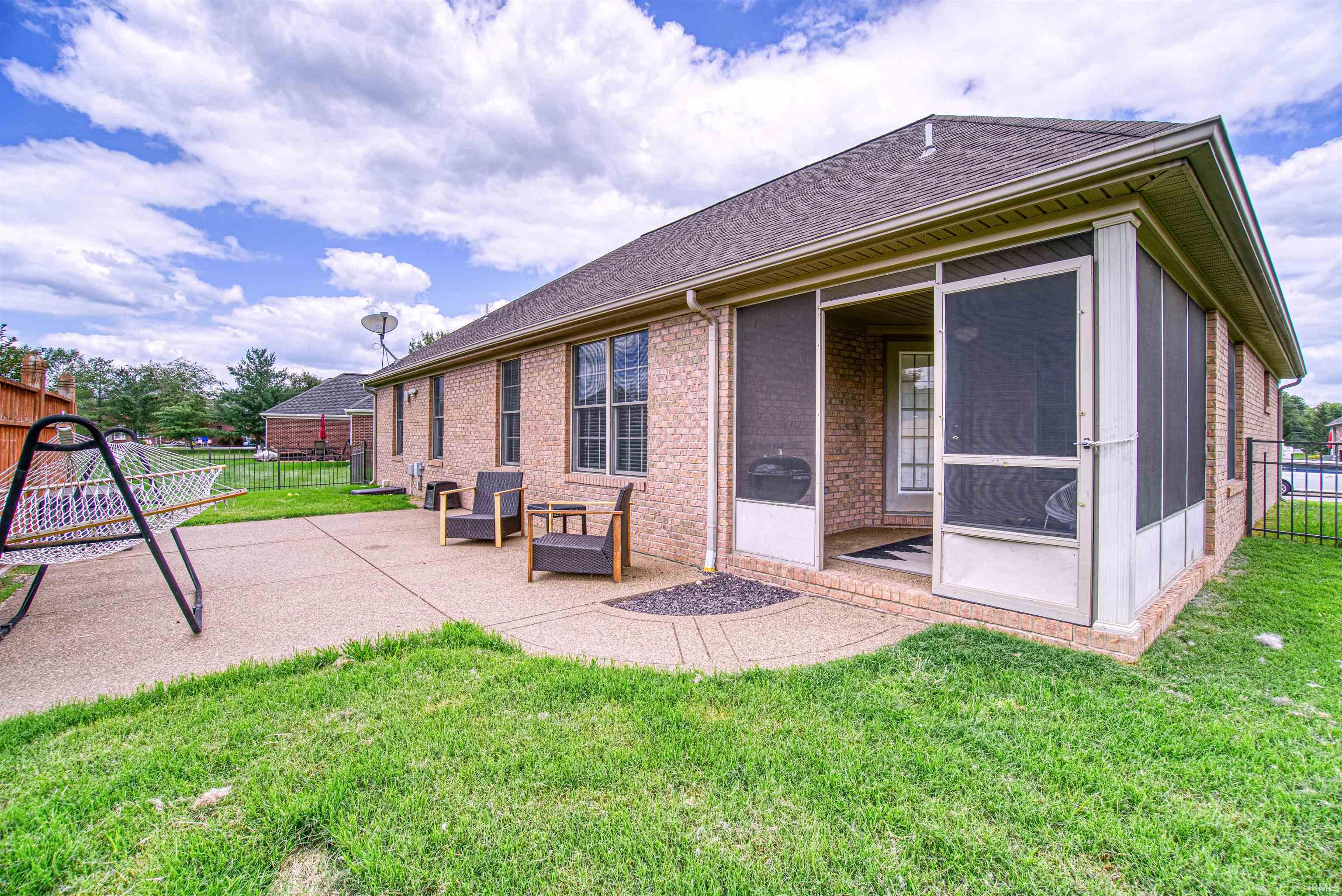 13130 Benson Drive Evansville, IN 47725 - Photo 13 of 21