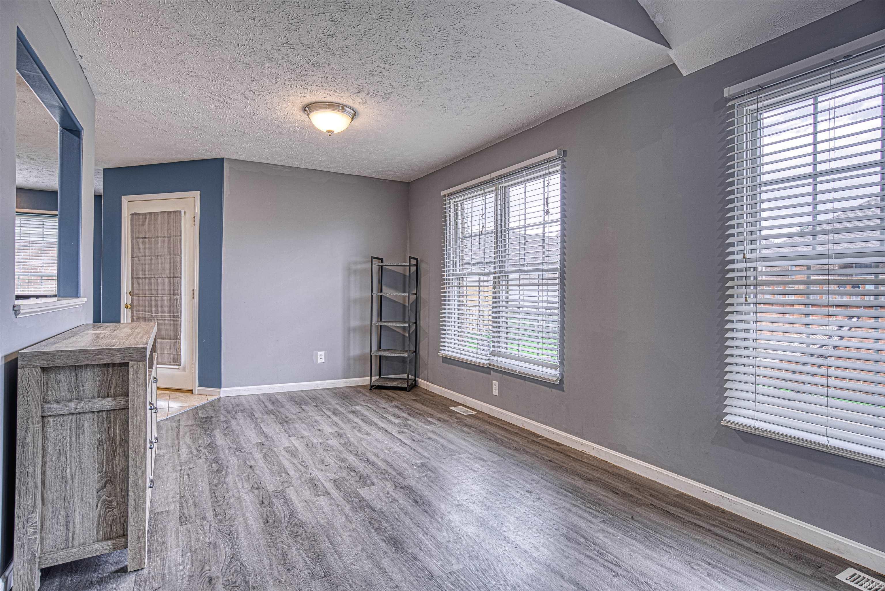 13130 Benson Drive Evansville, IN 47725 - Photo 6 of 21