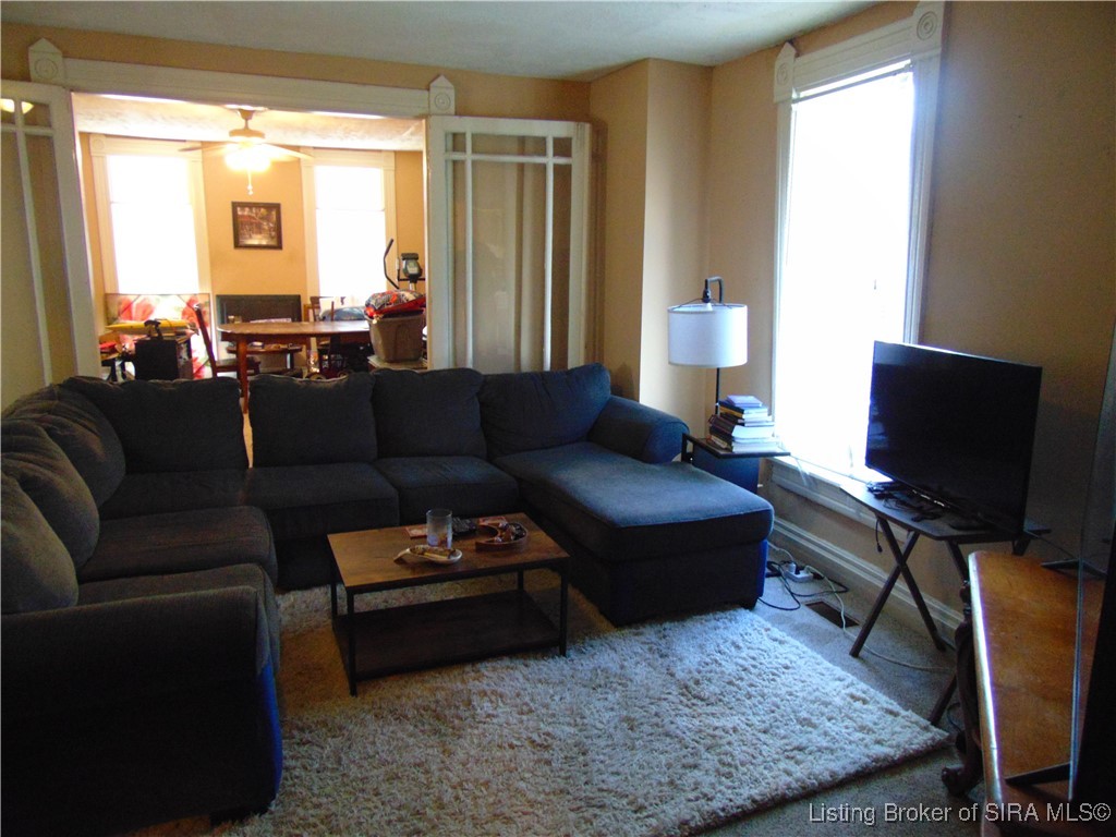 626 West 3rd Street Madison, IN 47250 - Photo 7 of 21