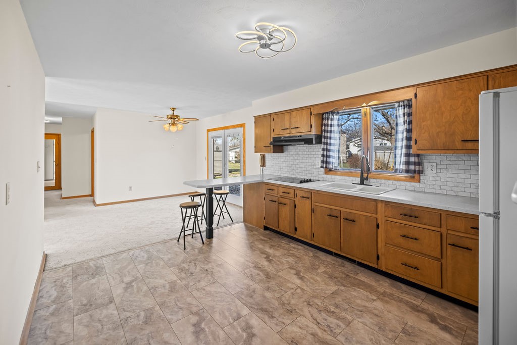 4051 Sheffield Drive Decatur, IL 62526 - Photo 10 of 28 Gallery Image 10