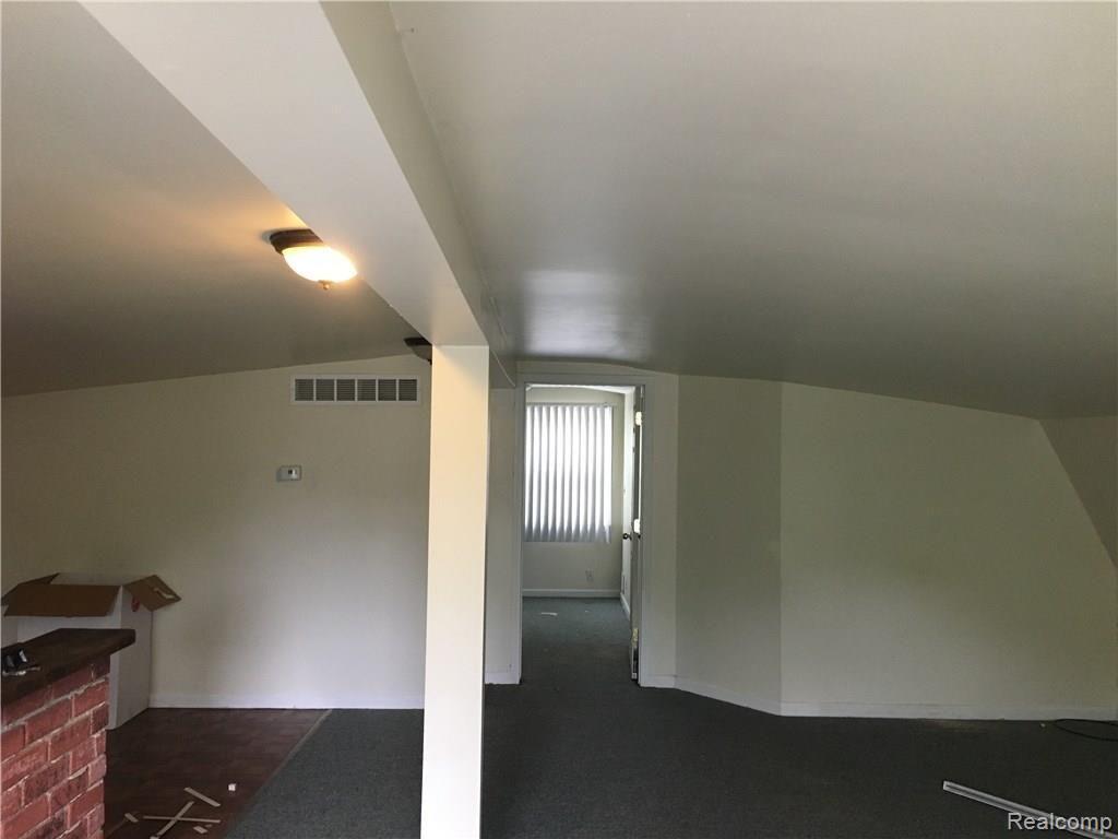 11720 Haggerty Road Belleville, MI 48111 - Photo 6 of 12