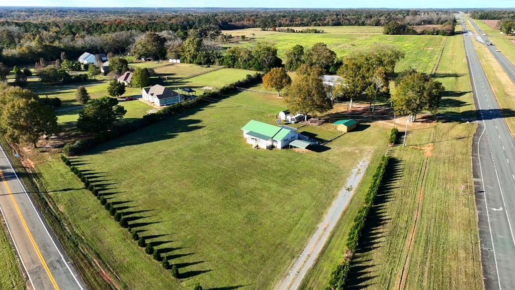 4300 Green Road Ellaville, GA 31806 - Photo 38 of 41 a view of a swimming pool with chairs
