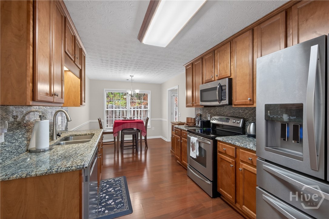 567 Ridgeview Court Monroe, GA 30655 - Photo 8 of 40 Gallery Image 8