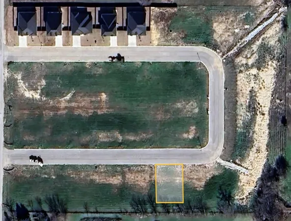 $58,500 | 410 Cirrus Circle, Muenster, TX 76252